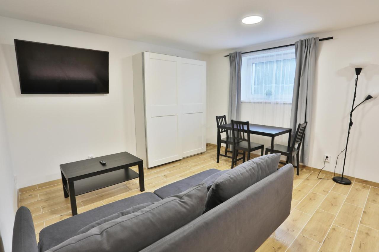 River Park Apartments Ukmerge Bagian luar foto
