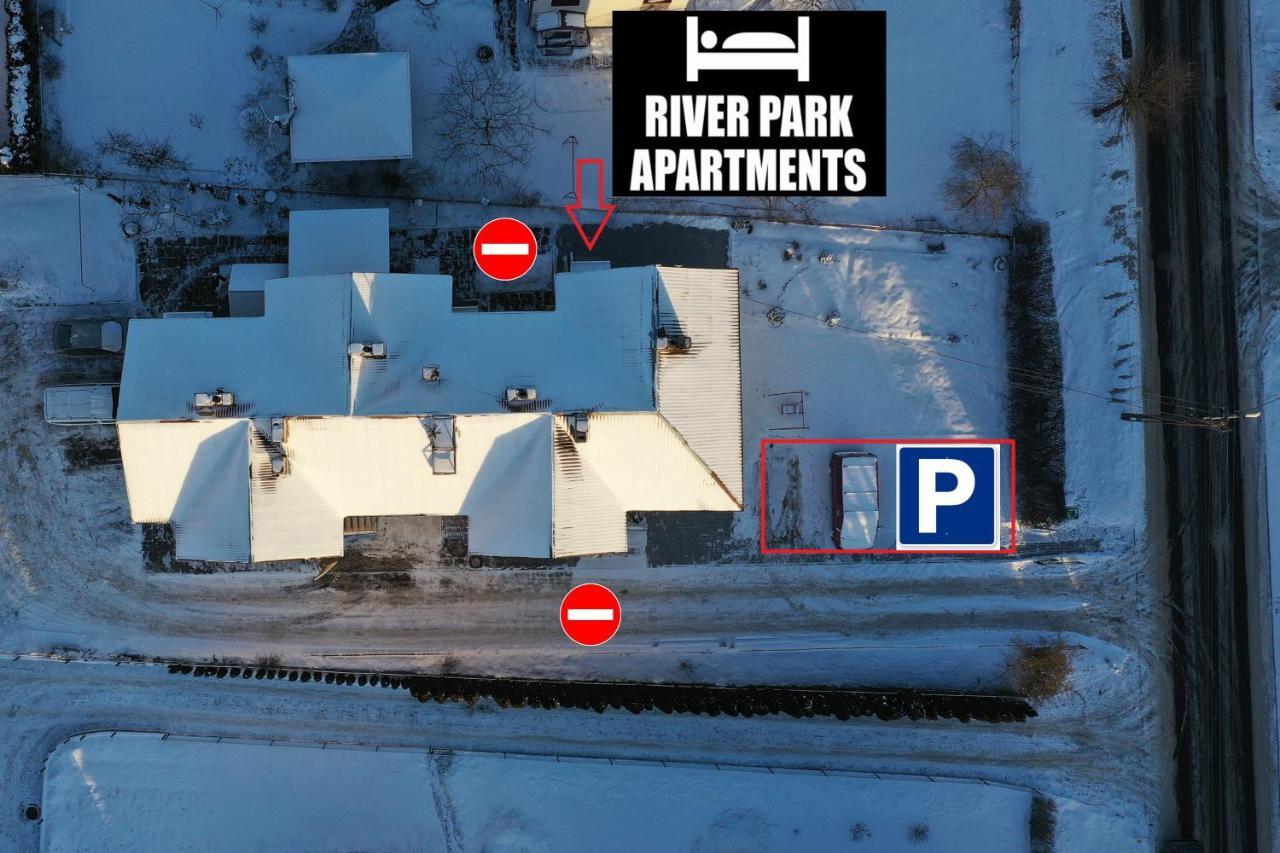 River Park Apartments Ukmerge Bagian luar foto